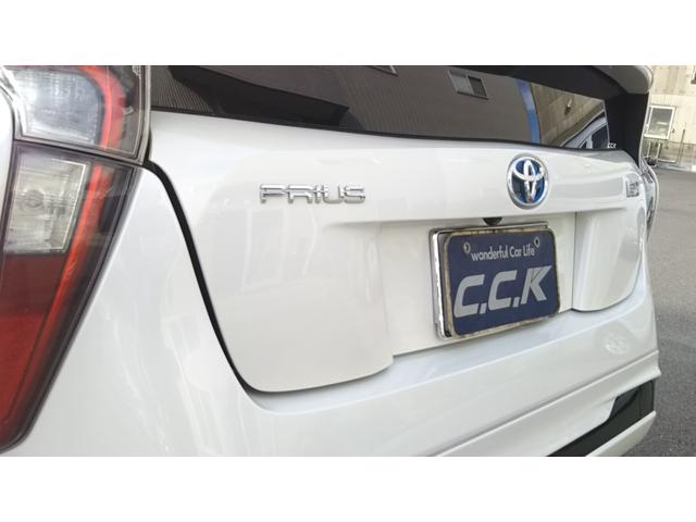 プリウス Ｓ　衝突被害軽減システム　９インチナビ・モデリスタエアロ・モデリスタアルミホイール・フルセグ・ＣＤ／ＤＶＤ再生・Ｂｌｕｅｔｏｏｔｈ・バックカメラ・ＥＴＣ・ドラレコ前後・ＬＥＤライト・フォグ・オートライト・オートハイビーム（40枚目）