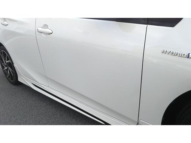 プリウス Ｓ　衝突被害軽減システム　９インチナビ・モデリスタエアロ・モデリスタアルミホイール・フルセグ・ＣＤ／ＤＶＤ再生・Ｂｌｕｅｔｏｏｔｈ・バックカメラ・ＥＴＣ・ドラレコ前後・ＬＥＤライト・フォグ・オートライト・オートハイビーム（60枚目）