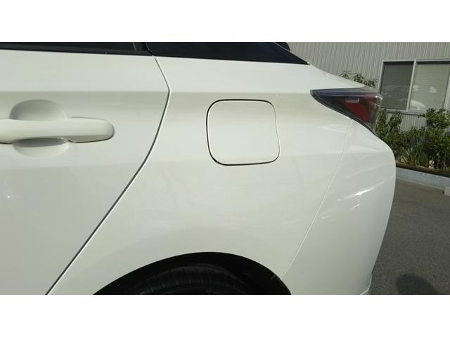 プリウス Ｓ　衝突被害軽減システム　９インチナビ・モデリスタエアロ・モデリスタアルミホイール・フルセグ・ＣＤ／ＤＶＤ再生・Ｂｌｕｅｔｏｏｔｈ・バックカメラ・ＥＴＣ・ドラレコ前後・ＬＥＤライト・フォグ・オートライト・オートハイビーム（71枚目）