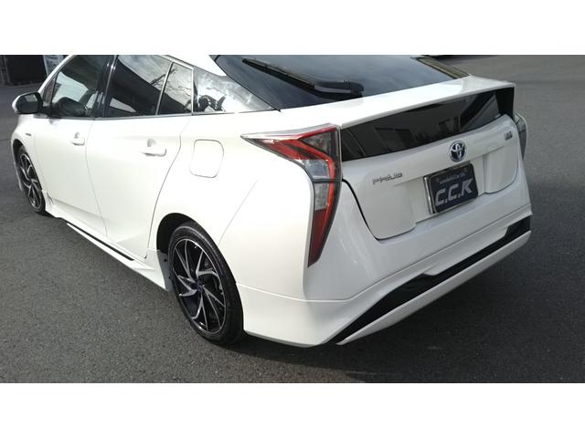 プリウス Ｓ　衝突被害軽減システム　９インチナビ・モデリスタエアロ・モデリスタアルミホイール・フルセグ・ＣＤ／ＤＶＤ再生・Ｂｌｕｅｔｏｏｔｈ・バックカメラ・ＥＴＣ・ドラレコ前後・ＬＥＤライト・フォグ・オートライト・オートハイビーム（72枚目）