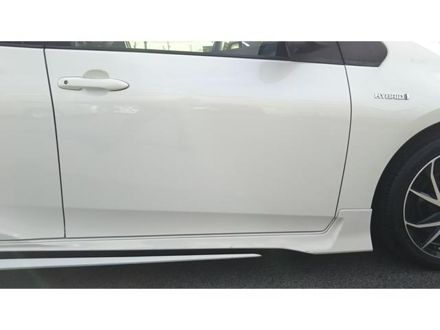 プリウス Ｓ　衝突被害軽減システム　９インチナビ・モデリスタエアロ・モデリスタアルミホイール・フルセグ・ＣＤ／ＤＶＤ再生・Ｂｌｕｅｔｏｏｔｈ・バックカメラ・ＥＴＣ・ドラレコ前後・ＬＥＤライト・フォグ・オートライト・オートハイビーム（76枚目）