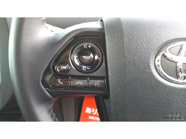 プリウス Ｓツーリングセレクション・ブラックエディション　９インチナビ・フルセグ・ＣＤ／ＤＶＤ再生・Ｂｌｕｅｔｏｏｔｈ・ＥＴＣ・全周囲カメラ・ドラレコ前後・衝突被害軽減システム・車線逸脱警報・１００Ｖ電源・レザー調シート・シートヒーター・ＬＥＤライト（15枚目）