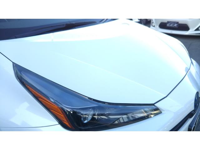 プリウス Ｓツーリングセレクション・ブラックエディション　９インチナビ・フルセグ・ＣＤ／ＤＶＤ再生・Ｂｌｕｅｔｏｏｔｈ・ＥＴＣ・全周囲カメラ・ドラレコ前後・衝突被害軽減システム・車線逸脱警報・１００Ｖ電源・レザー調シート・シートヒーター・ＬＥＤライト（36枚目）