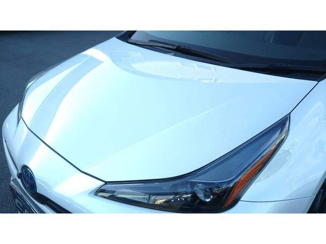 プリウス Ｓツーリングセレクション・ブラックエディション　９インチナビ・フルセグ・ＣＤ／ＤＶＤ再生・Ｂｌｕｅｔｏｏｔｈ・ＥＴＣ・全周囲カメラ・ドラレコ前後・衝突被害軽減システム・車線逸脱警報・１００Ｖ電源・レザー調シート・シートヒーター・ＬＥＤライト（37枚目）