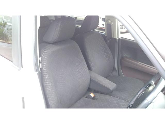 全車専門スタッフによる内装クリーニング、外装磨きを実施しており、見えない細かい部分まで気を使っております。是非、一度お客様自身の目で確かめて頂けたらと思います。