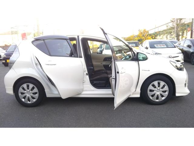 アクア Ｇ　モデリスタエアロ　メモリーナビ・フルセグ・ＣＤ／ＤＶＤ再生・Ｂｌｕｅｔｏｏｔｈ・ＥＴＣ・バックカメラ・コーナーセンサー・ＨＩＤライト・フォグオートライト・スマートキー・プッシュスタート（46枚目）