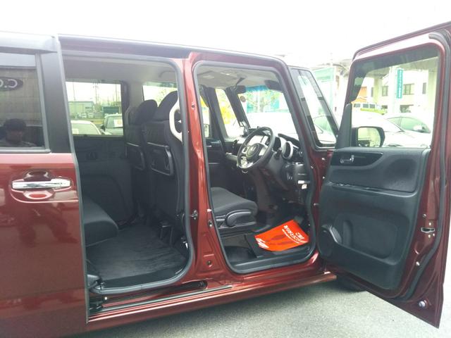 N-BOXカスタム G・Lパッケージ ギャザーズナビ・フルセグ・CD/DVD再生・Bluetooth・バックカメラ・ETC・両側パワースライド・HIDライト・フォグ・オートライト・スマートキー・プッシュスタート(51枚目)