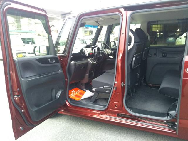 N-BOXカスタム G・Lパッケージ ギャザーズナビ・フルセグ・CD/DVD再生・Bluetooth・バックカメラ・ETC・両側パワースライド・HIDライト・フォグ・オートライト・スマートキー・プッシュスタート(56枚目)