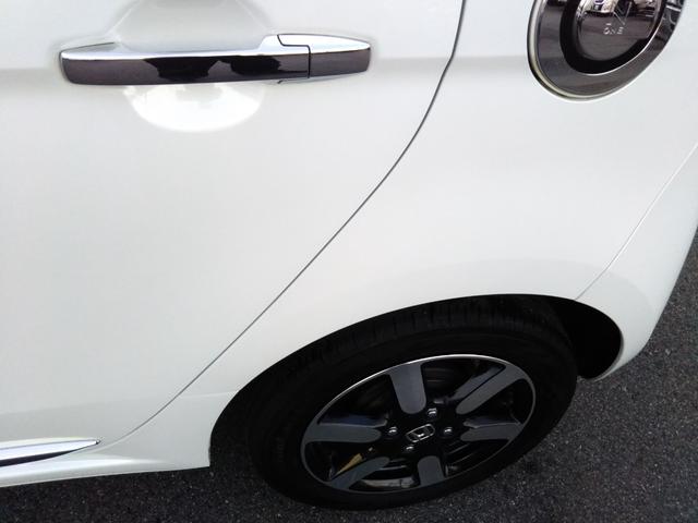 Ｎ－ＯＮＥ プレミアム　８インチギャザーズ・フルセグ・ＣＤ／ＤＶＤ再生・Ｂｌｕｅｔｏｏｔｈ・バックカメラ・ドラレコ・シートヒーター・オートクルーズ・コーナーセンサー・ＬＥＤライト・フォグ・オートライト・スマートキー（76枚目）