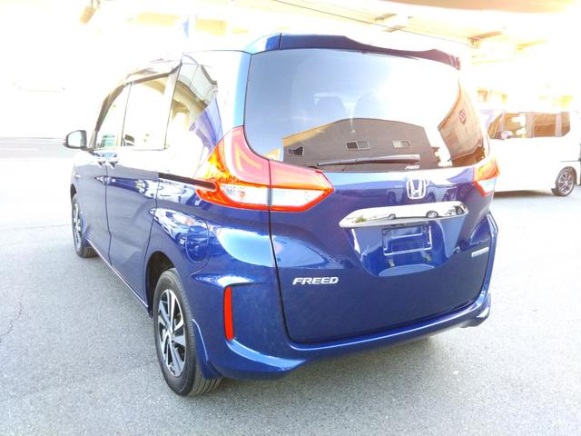 フリードハイブリッド ハイブリッド・Gホンダセンシング 4WD ギャザーズナビ・フルセグ・CD/DVD再生・Bluetooth・ETC・バックカメラ・両側パワースライド・シートヒーター・LEDライト・オートライト・オートクルーズ・スマートキー・プッシュスタート(39枚目)