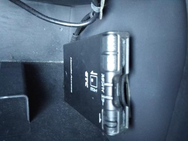 ハイゼットカーゴ クルーズ　ハイルーフ　メモリーナビ・フルセグ・ＣＤ／ＤＶＤ再生・Ｂｌｕｅｔｏｏｔｈ・バックカメラ・ＥＴＣ・キーレス・社外アルミ（12枚目）