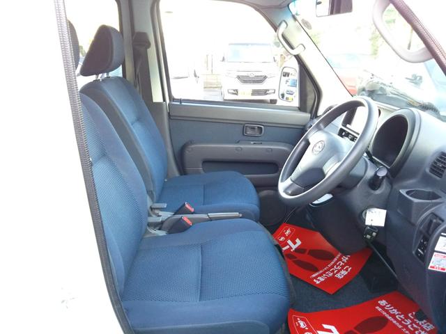 ハイゼットカーゴ クルーズ　ハイルーフ　メモリーナビ・フルセグ・ＣＤ／ＤＶＤ再生・Ｂｌｕｅｔｏｏｔｈ・バックカメラ・ＥＴＣ・キーレス・社外アルミ（15枚目）