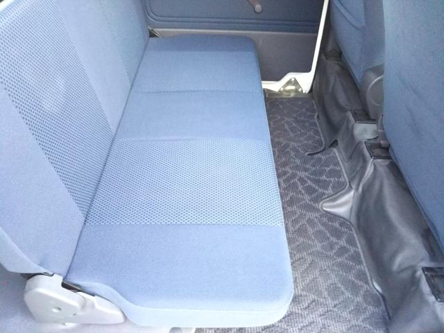 ハイゼットカーゴ クルーズ　ハイルーフ　メモリーナビ・フルセグ・ＣＤ／ＤＶＤ再生・Ｂｌｕｅｔｏｏｔｈ・バックカメラ・ＥＴＣ・キーレス・社外アルミ（27枚目）