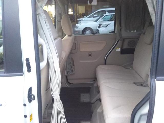 ���X�́A�i�t�y�Вc�@�l���{���Î����Ԕ̔�����A����z���S�ƐM���̒��ÎԔ̔��X�ł��B