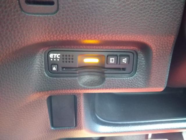 Ｎ－ＢＯＸカスタム Ｇ・ＥＸホンダセンシング　８インチナビ・フルセグ・ＣＤ／ＤＶＤ再生・ＵＳＢ・Ｂｌｕｅｔｏｏｔｈ・ＥＴＣ・バックカメラ・両側パワースライド・ＬＥＤライト・フォグ・オートクルーズ・スマートキー・プッシュスタート・オートクルーズ（12枚目）