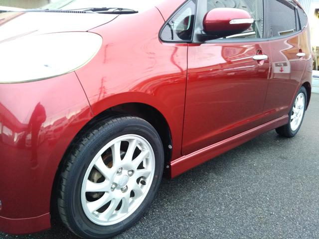 ���X�́A�i�t�y�Вc�@�l���{���Î����Ԕ̔�����A����z���S�ƐM���̒��ÎԔ̔��X�ł��B