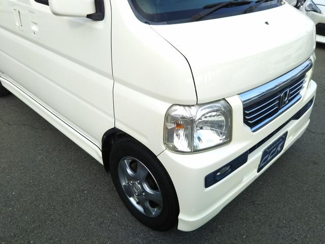 ���X�́A�i�t�y�Вc�@�l���{���Î����Ԕ̔�����A����z���S�ƐM���̒��ÎԔ̔��X�ł��B