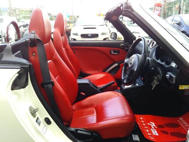 コペン アクティブトップ メモリーナビ・ワンセグ・CD/DVD再生・USB・ETC・赤革シート・BLITZターボタイマー・BLITZブーストコントローラー・ドラレコ・シートヒーター・社外スピーカー・HIDライト・フォグ(20枚目)