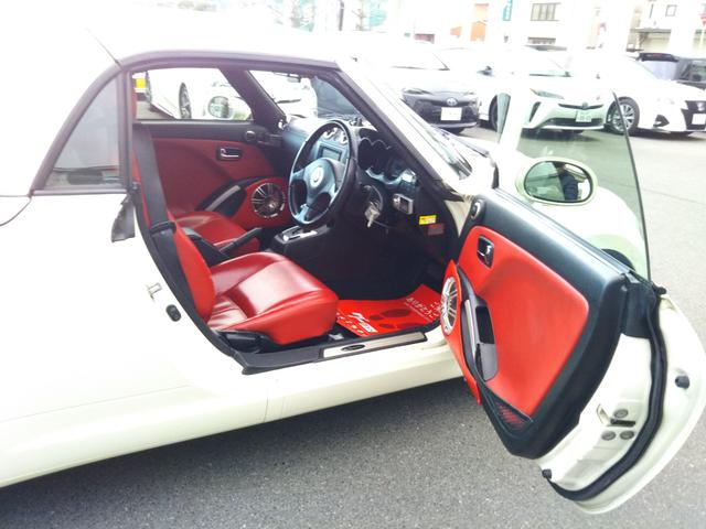 コペン アクティブトップ メモリーナビ・ワンセグ・CD/DVD再生・USB・ETC・赤革シート・BLITZターボタイマー・BLITZブーストコントローラー・ドラレコ・シートヒーター・社外スピーカー・HIDライト・フォグ(51枚目)