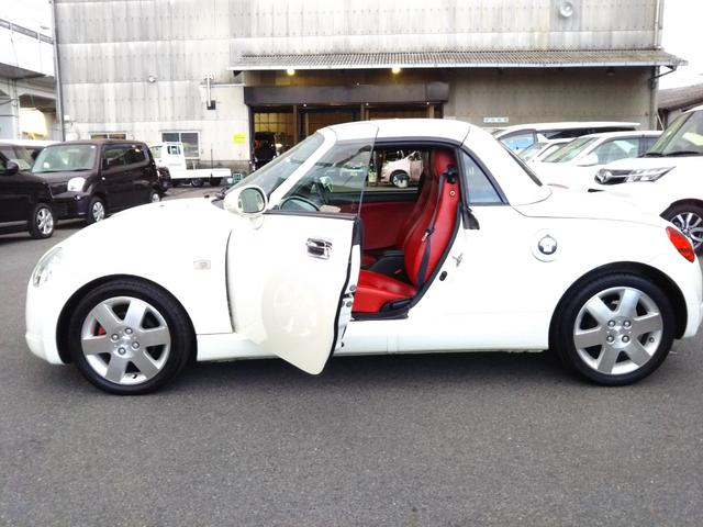 コペン アクティブトップ メモリーナビ・ワンセグ・CD/DVD再生・USB・ETC・赤革シート・BLITZターボタイマー・BLITZブーストコントローラー・ドラレコ・シートヒーター・社外スピーカー・HIDライト・フォグ(55枚目)