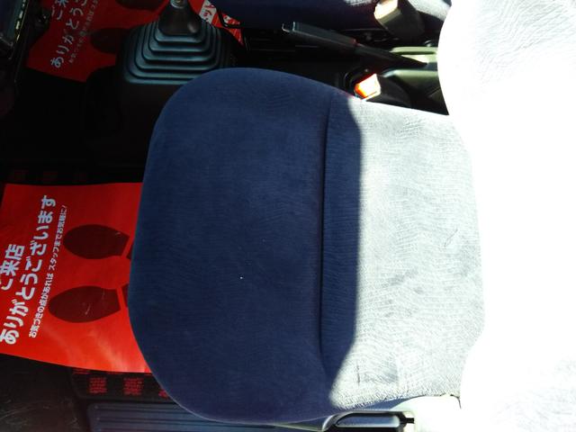 バモス Lローダウン タイミングベルト交換済み HDDナビ・CD/DVD再生・ミュージックサーバー・キーレス・ABS・社外シフトノブ(18枚目)