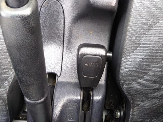 キャリイトラック ＫＣ　５速・４ＷＤ・パワステ・エアコン（11枚目）