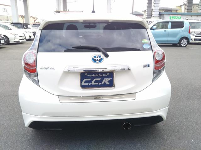 アクア Gブラックソフトレザーセレクション フルエアロ・CDデッキ・ETC・社外アルミ15インチ・ドラレコ・オートライト・スマートキー・プッシュスタート(3枚目)