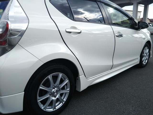 アクア Gブラックソフトレザーセレクション フルエアロ・CDデッキ・ETC・社外アルミ15インチ・ドラレコ・オートライト・スマートキー・プッシュスタート(55枚目)