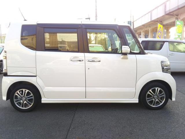 N-BOXカスタム G SSパッケージ ギャザーズナビ・ワンセグ・CD/DVD再生・Bluetooth・ETC・バックカメラ・HIDライト・フォグ・オートライト・両側パワースライドドア・スマートキー・プッシュスタート(5枚目)