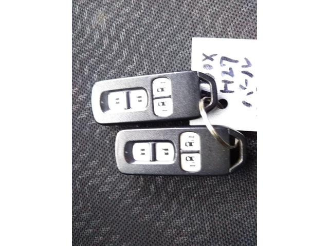 N-BOXカスタム G SSパッケージ ギャザーズナビ・ワンセグ・CD/DVD再生・Bluetooth・ETC・バックカメラ・HIDライト・フォグ・オートライト・両側パワースライドドア・スマートキー・プッシュスタート(13枚目)