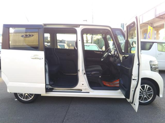 N-BOXカスタム G SSパッケージ ギャザーズナビ・ワンセグ・CD/DVD再生・Bluetooth・ETC・バックカメラ・HIDライト・フォグ・オートライト・両側パワースライドドア・スマートキー・プッシュスタート(49枚目)