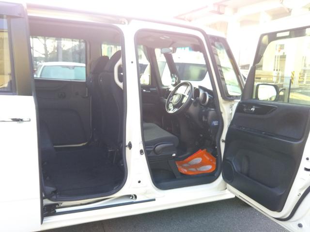 N-BOXカスタム G SSパッケージ ギャザーズナビ・ワンセグ・CD/DVD再生・Bluetooth・ETC・バックカメラ・HIDライト・フォグ・オートライト・両側パワースライドドア・スマートキー・プッシュスタート(50枚目)