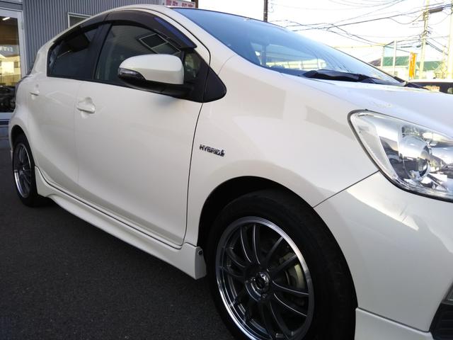 ���X�́A�i�t�y�Вc�@�l���{���Î����Ԕ̔�����A����z���S�ƐM���̒��ÎԔ̔��X�ł��B