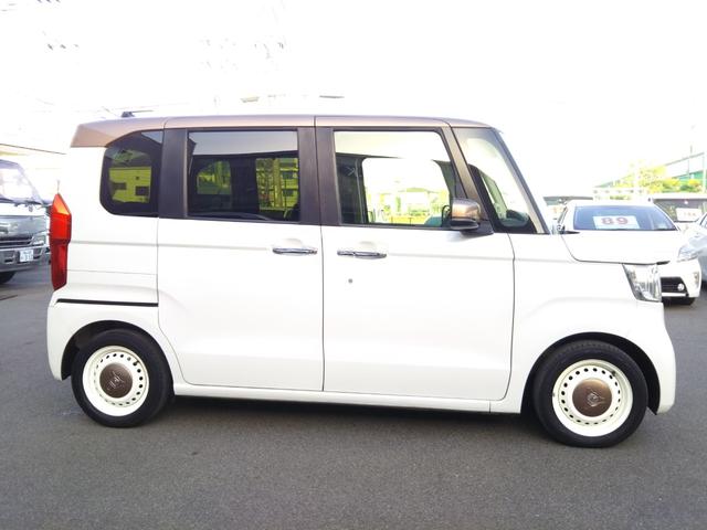 Ｎ－ＢＯＸ Ｇ・Ｌホンダセンシング　カッパーブラウンスタイル　メモリーナビ８インチ・フルセグ・ＣＤ／ＤＶＤ再生・Ｂｌｕｅｔｏｏｔｈ・バックカメラ・ＥＴＣ・ＵＳＢ・クルーズコントロール・ＬＥＤライト・オートライト・両側パワースライドドア（5枚目）