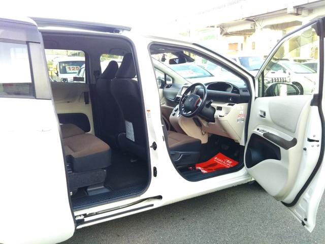 シエンタ G 7人乗り メモリーナビ・フルセグ・CD/DVD再生・Bluetooth・ETC・バックカメラ・ドラレコ前後・両側パワースライド・スマートキー・プッシュスタート・モデリスタエアロ(54枚目)