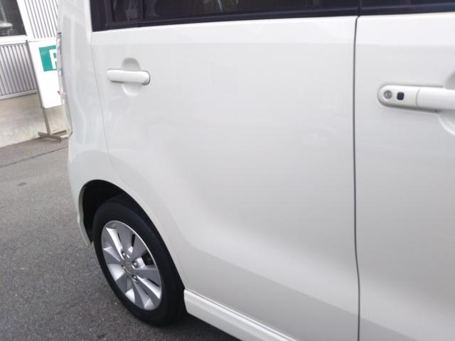 ���X�́A�i�t�y�Вc�@�l���{���Î����Ԕ̔�����A����z���S�ƐM���̒��ÎԔ̔��X�ł��B