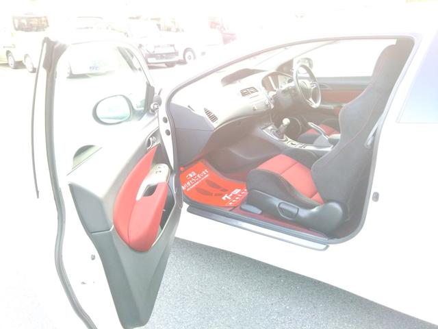 �V�ԁE���ÎԔ̔��E�Ԕ���E�Ԍ��_���E����h���E�V�ԃ��[�X�E�e��ی��E�p�i��t���E�{�f�B�R�[�g�Ȃǂ���Ă���܂��B�C�y�ɂ��⍇��������