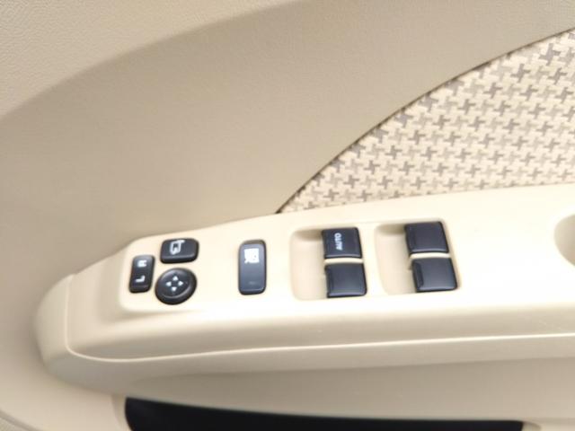 ���₢���킹�͂O�W�U�|�Q�T�P�|�S�T�T�S�܂ł��肢���܂��B