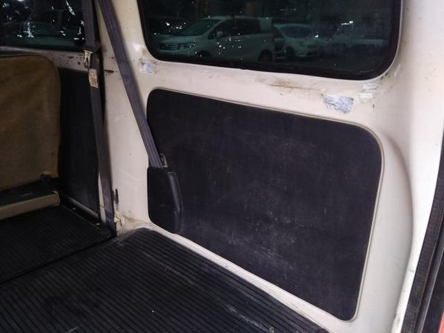 サンバーバン トランスポーター　パワステ・エアコン・エアーバック・パワーウィンドウ（27枚目）