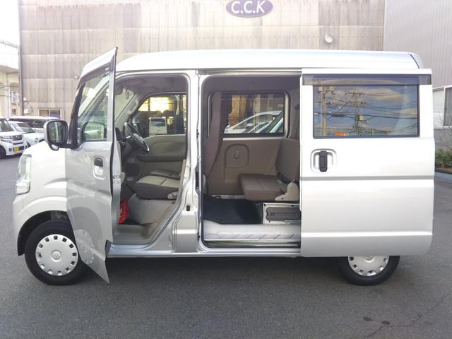 ���₢���킹�͂O�W�U�|�Q�T�P�|�S�T�T�S�܂ł��肢���܂��B