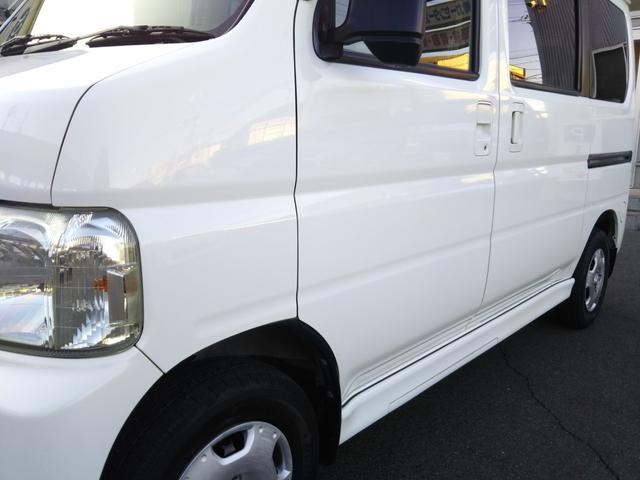 ���X�́A�i�t�y�Вc�@�l���{���Î����Ԕ̔�����A����z���S�ƐM���̒��ÎԔ̔��X�ł��B