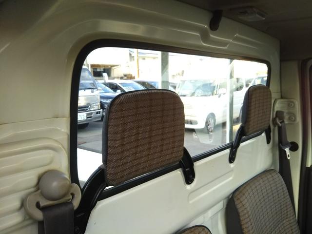 ���₢���킹�͂O�W�U�|�Q�T�P�|�S�T�T�S�܂ł��肢���܂��B