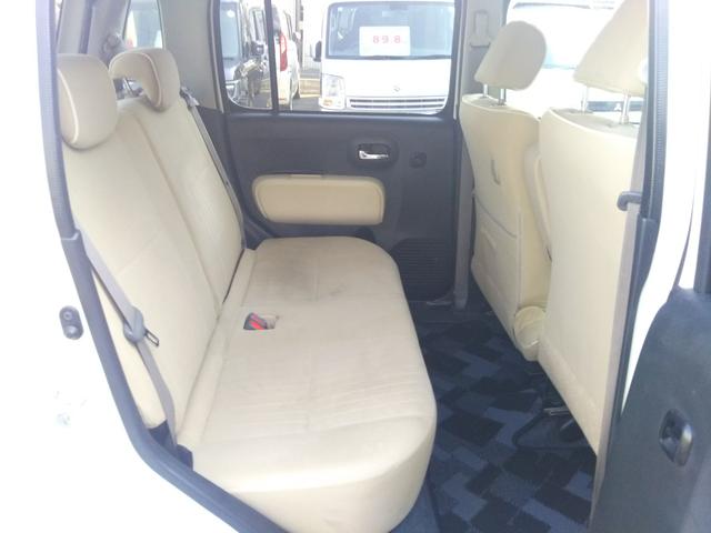 ���X�́A�i�t�y�Вc�@�l���{���Î����Ԕ̔�����A����z���S�ƐM���̒��ÎԔ̔��X�ł��B