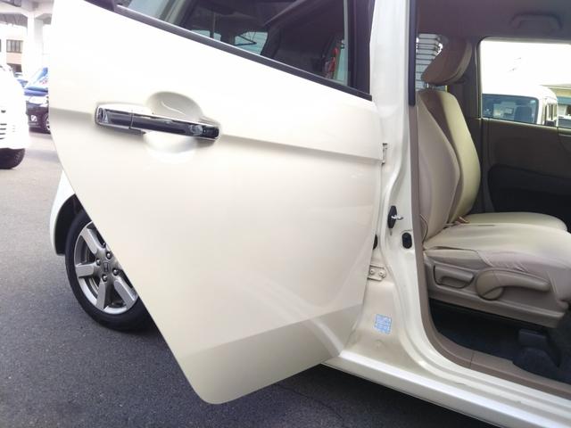 ���̓x�͐����钆�ÎԁE�̔��X�̒����瓖�Ђ̎ԗ��������������ɂ��肪�Ƃ��������܂��B�Ԃ̎��Ȃ�Ȃ�Ȃ�Ƃ����k�������B