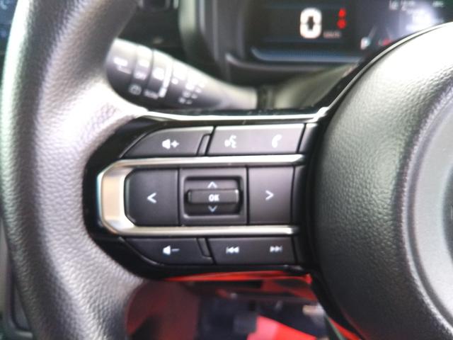 ハイブリッドＸ　１オーナー・禁煙車　メモリーナビ・フルセグ・ＣＤ／ＤＶＤ・Ｂｌｕｅｔｏｏｔｈ・ＵＳＢ・左側パワースライド・全方位カメラ・シートヒーター・ＬＥＤライト・フォグ・オートライト・スマートキー・プッシュスタート（画像14）