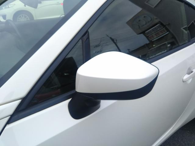 ＧＴリミテッド　エアロ　メモリーナビ・フルセグ・ＣＤ／ＤＶＤ・Ｂｌｕｅｔｏｏｔｈ・バックカメラ・ドラレコ・ＥＴＣ・シートヒーター・レイズ１８インチホイール・ＨＩＤライト・フォグ・オートライト・パドルシフト（画像49）
