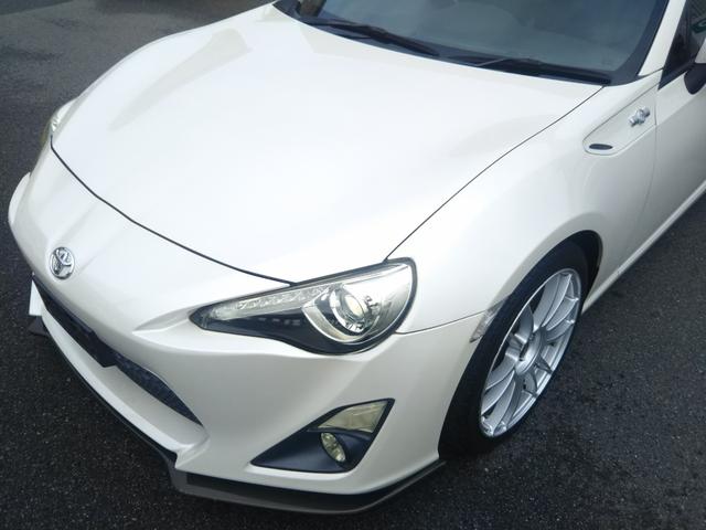 ＧＴリミテッド　エアロ　メモリーナビ・フルセグ・ＣＤ／ＤＶＤ・Ｂｌｕｅｔｏｏｔｈ・バックカメラ・ドラレコ・ＥＴＣ・シートヒーター・レイズ１８インチホイール・ＨＩＤライト・フォグ・オートライト・パドルシフト（画像65）