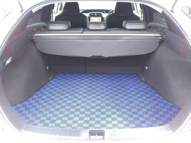 Ｓツーリングセレクション　黒レザーシート・９インチナビ・フルセグ・ＣＤ／ＤＶＤ・Ｂｌｕｅｔｏｏｔｈ・ＥＴＣ・バックカメラ・ドラレコ・シートヒーター・ＬＥＤライト・フォグ・オートライト・スマートキー・プッシュスタート（画像29）