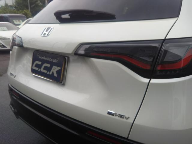 ｅ：ＨＥＶ　Ｚ特別仕様車ブラックスタイル　　ＳＥＮＳＩＮＧ　本革シート・革ハンドル・９インチディスプレー・フルセグ・Ｂｌｕｅｔｏｏｔｈ・ＣａｒＰｌａｙ・ＵＳＢ・マルチビューカメラシステム・ドラレコ・パワーバックドア・シートヒーター前後・ハンドルヒーター（画像45）