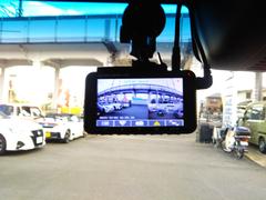 �ĶȻ��֣����������������������ǱĶȤ��Ƥ���ޤ�����ǯ��ǯ�ϡ�������ǥ󥦥������ϵ٤ߤǤ��� 6